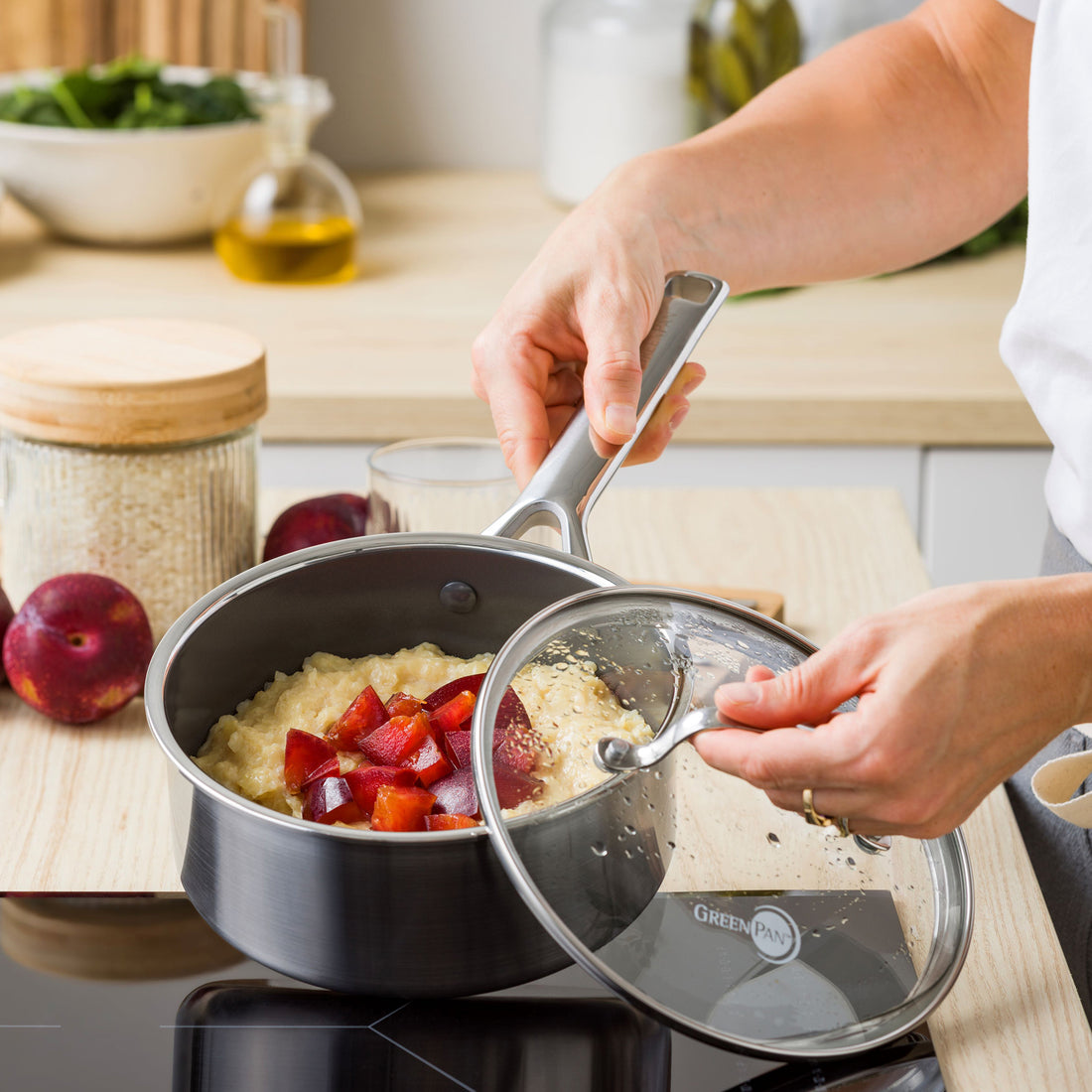 ※予約商品:12月中旬発送予定※【新商品】エーペックス ソースパン 18cm ガラス蓋付き