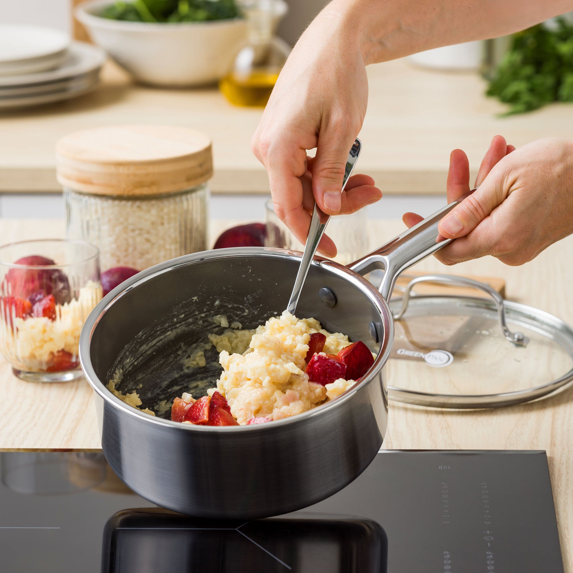 ※予約商品:12月中旬発送予定※【新商品】エーペックス ソースパン 18cm ガラス蓋付き