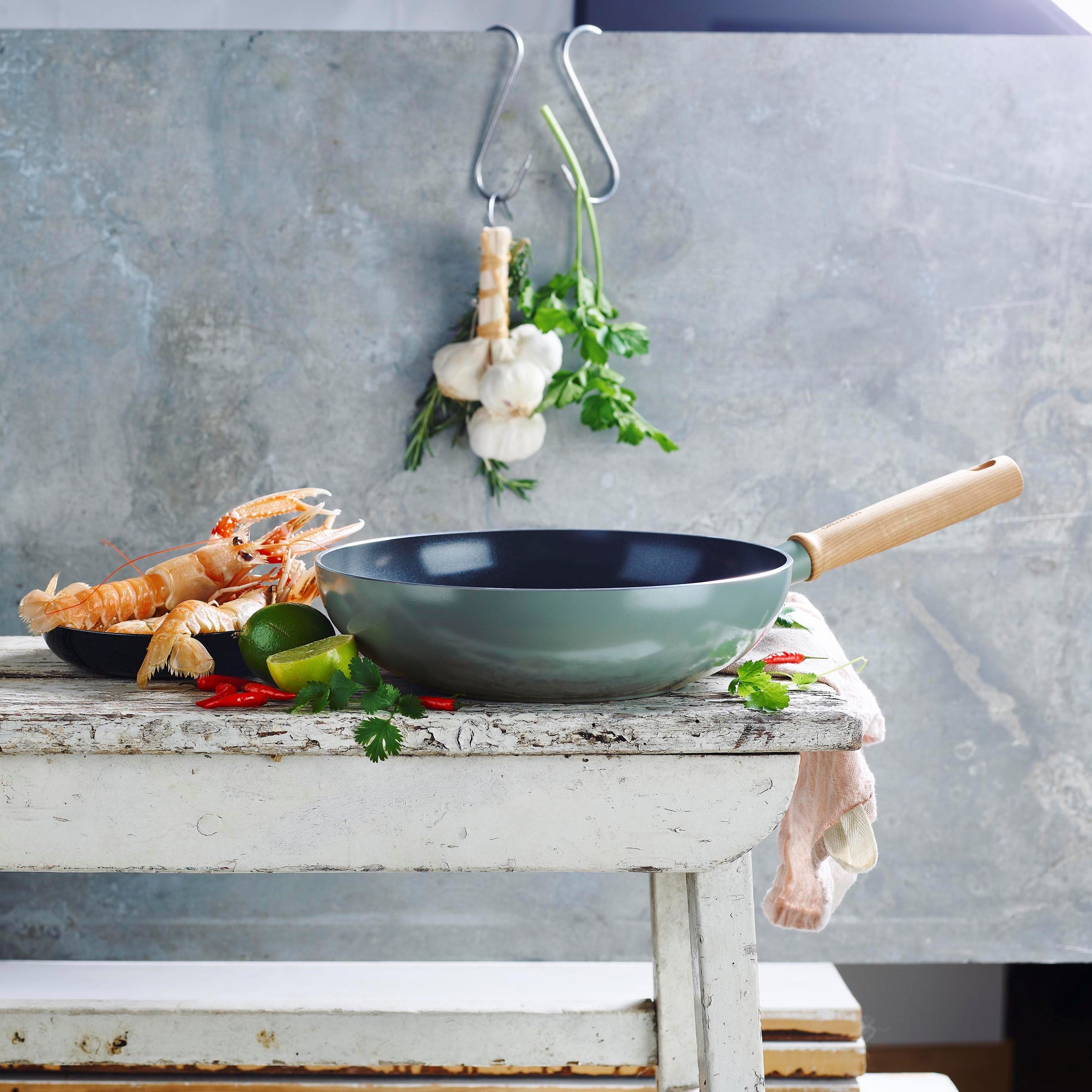 【ブラックフライデー対象】メイフラワー ウォックパン(深型フライパン)28cm IH/ガス火対応