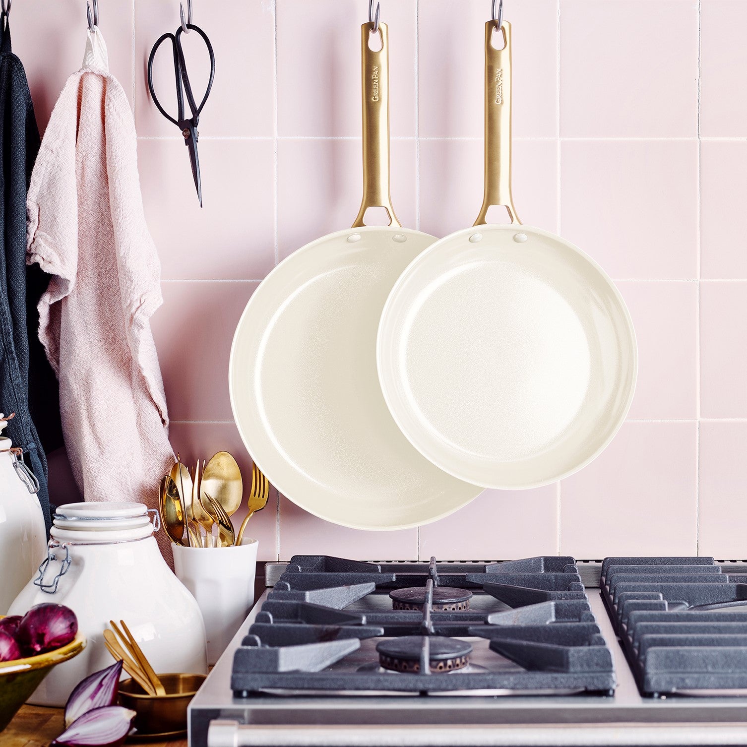 【在庫限り】パドヴァ(ピンク) フライパン20cm IH/ガス火対応