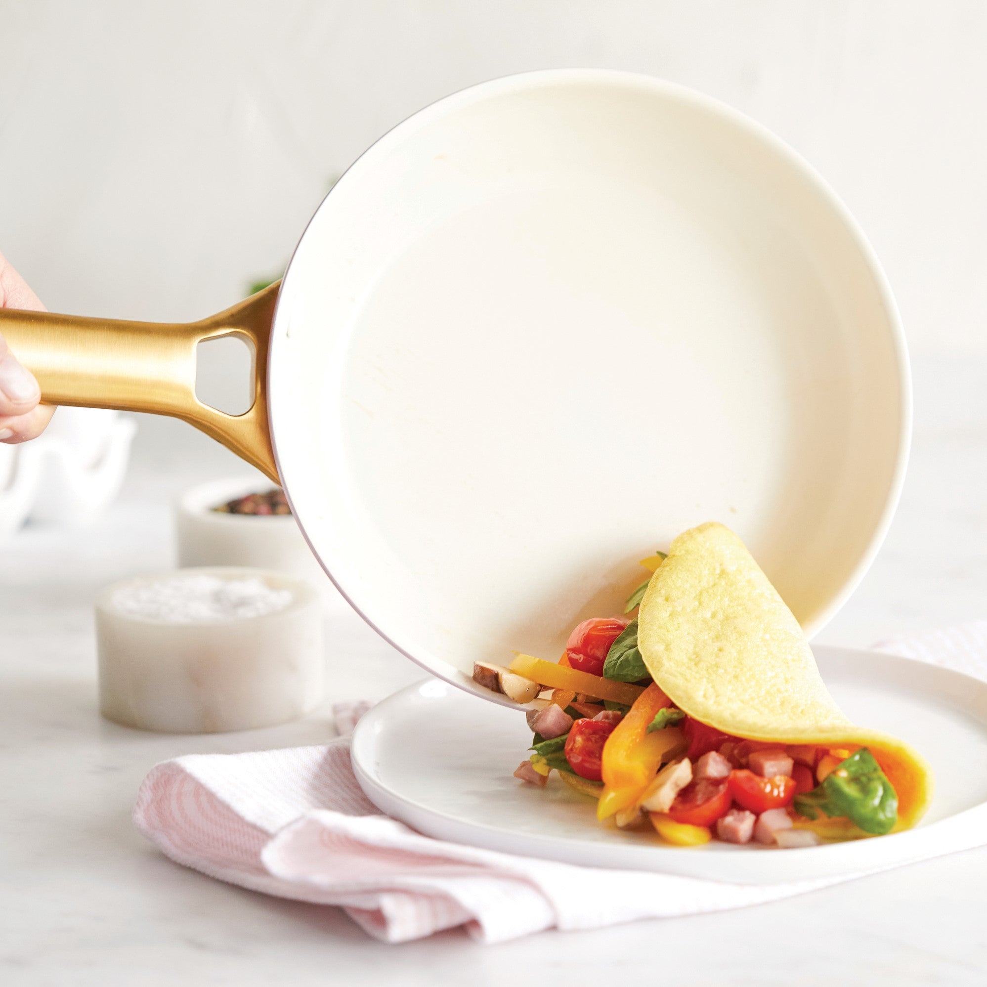 【在庫限り】パドヴァ(ピンク) フライパン20cm IH/ガス火対応