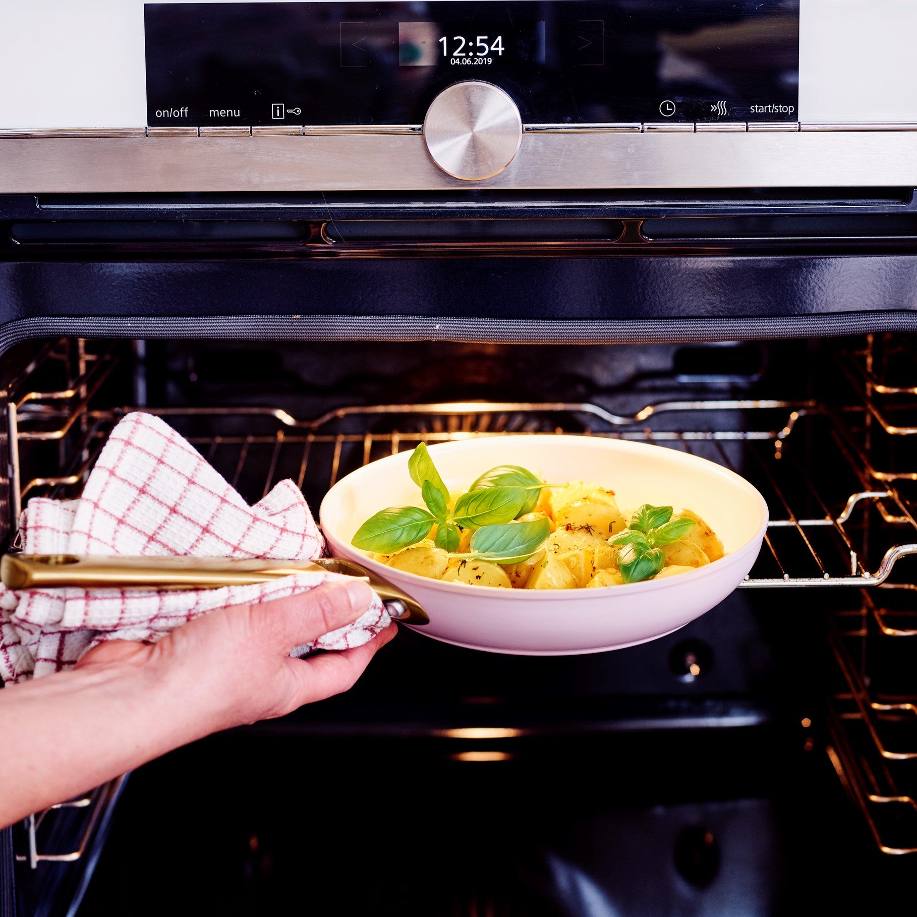 パドヴァ(ピンク)フライパン26cm IH/ガス火対応