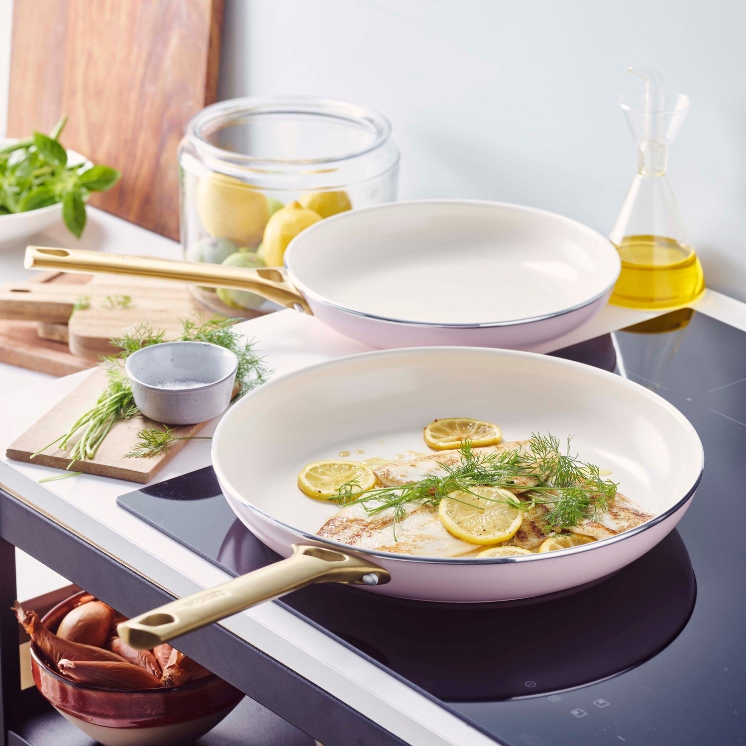 【在庫限り】パドヴァ(ピンク)フライパン26cm IH/ガス火対応