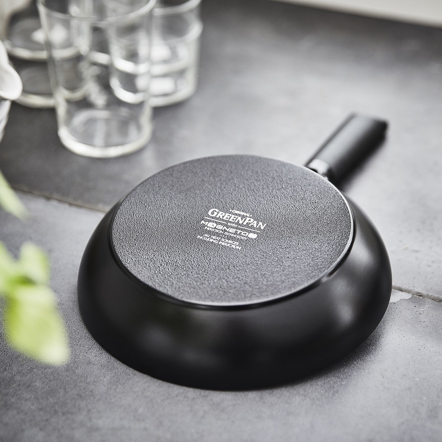 【トライアルモデル】スマートシェイプシリーズ フライパン 24cm IH/ガス火対応