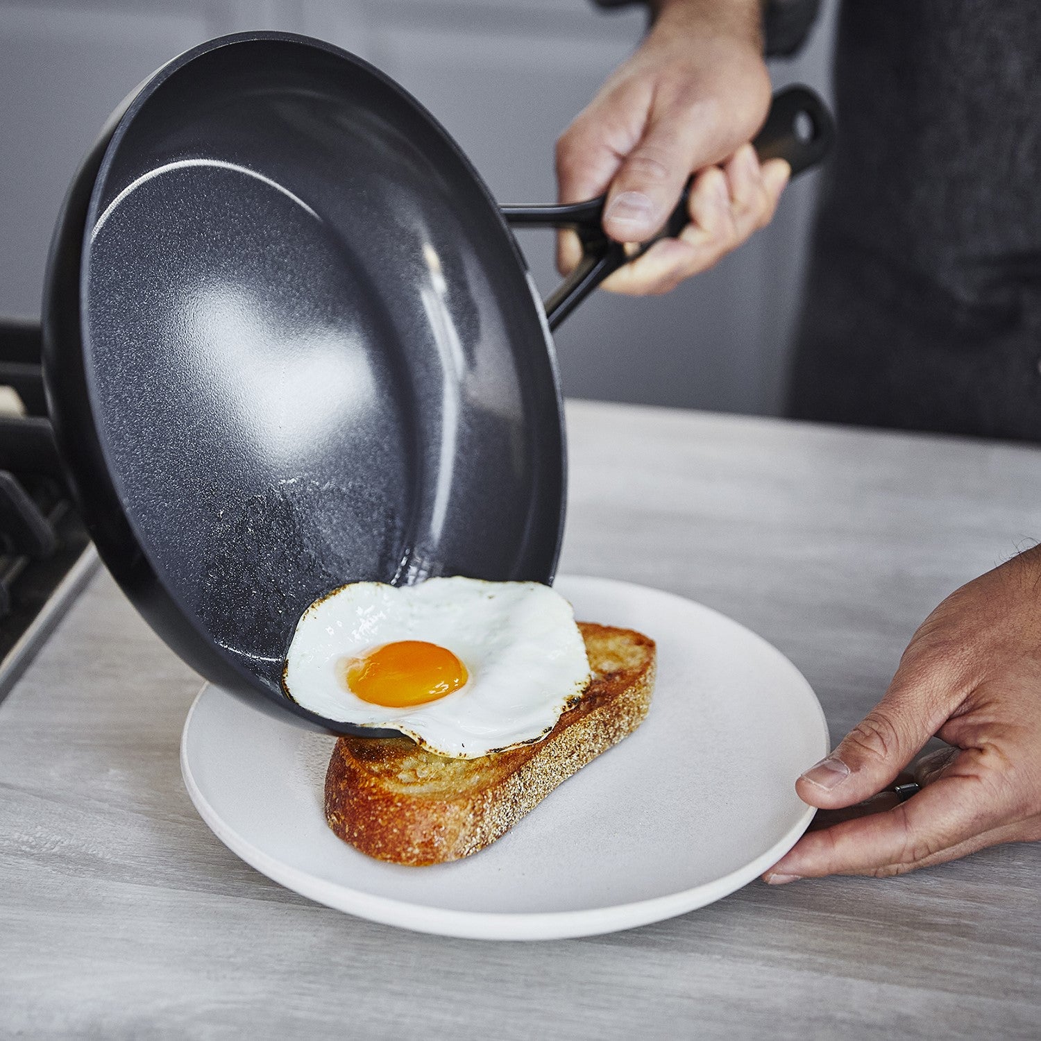 【トライアルモデル】スマートシェイプシリーズ フライパン 24cm IH/ガス火対応