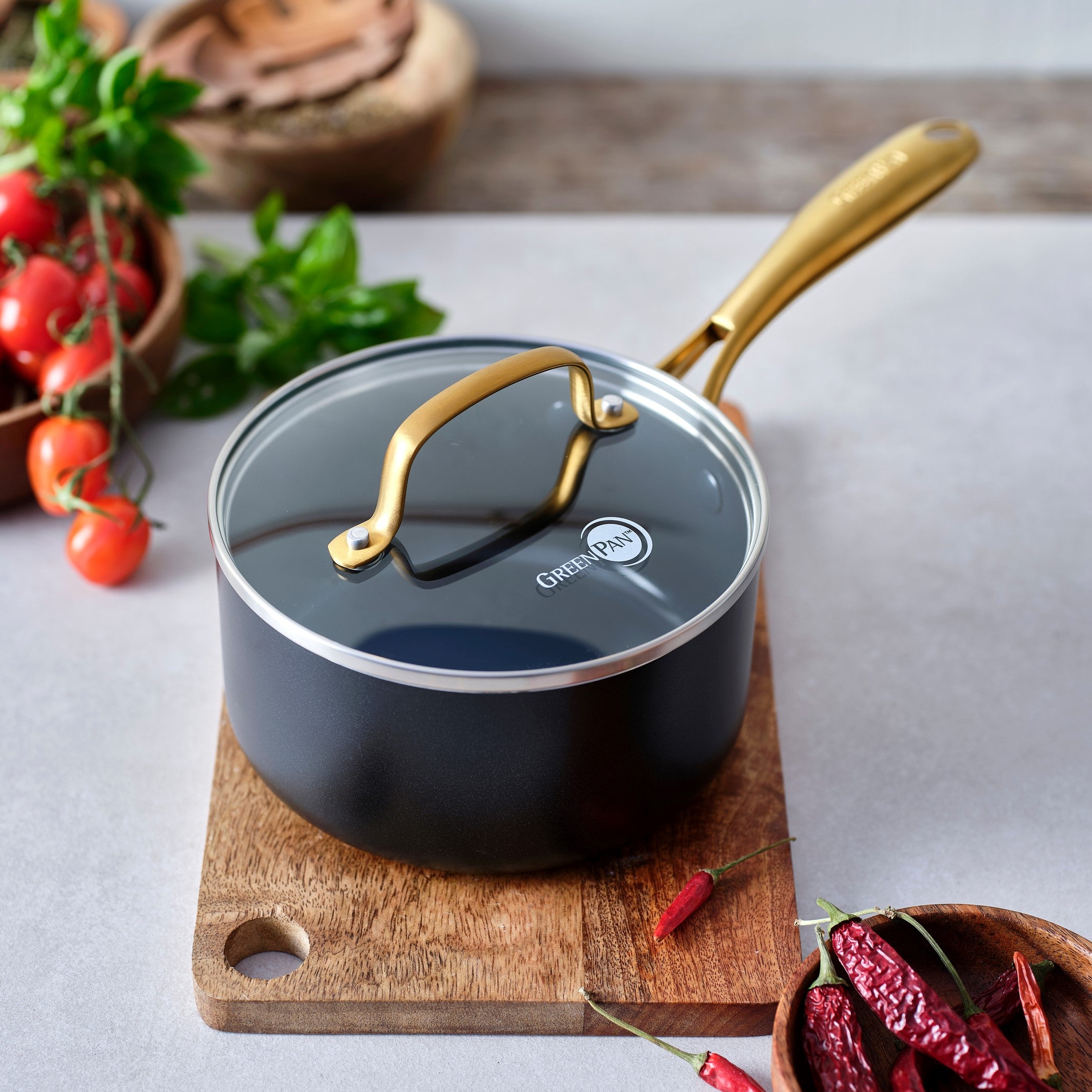 ストゥディオ ソースパン 16cmガラス蓋付 IH/ガス火対応