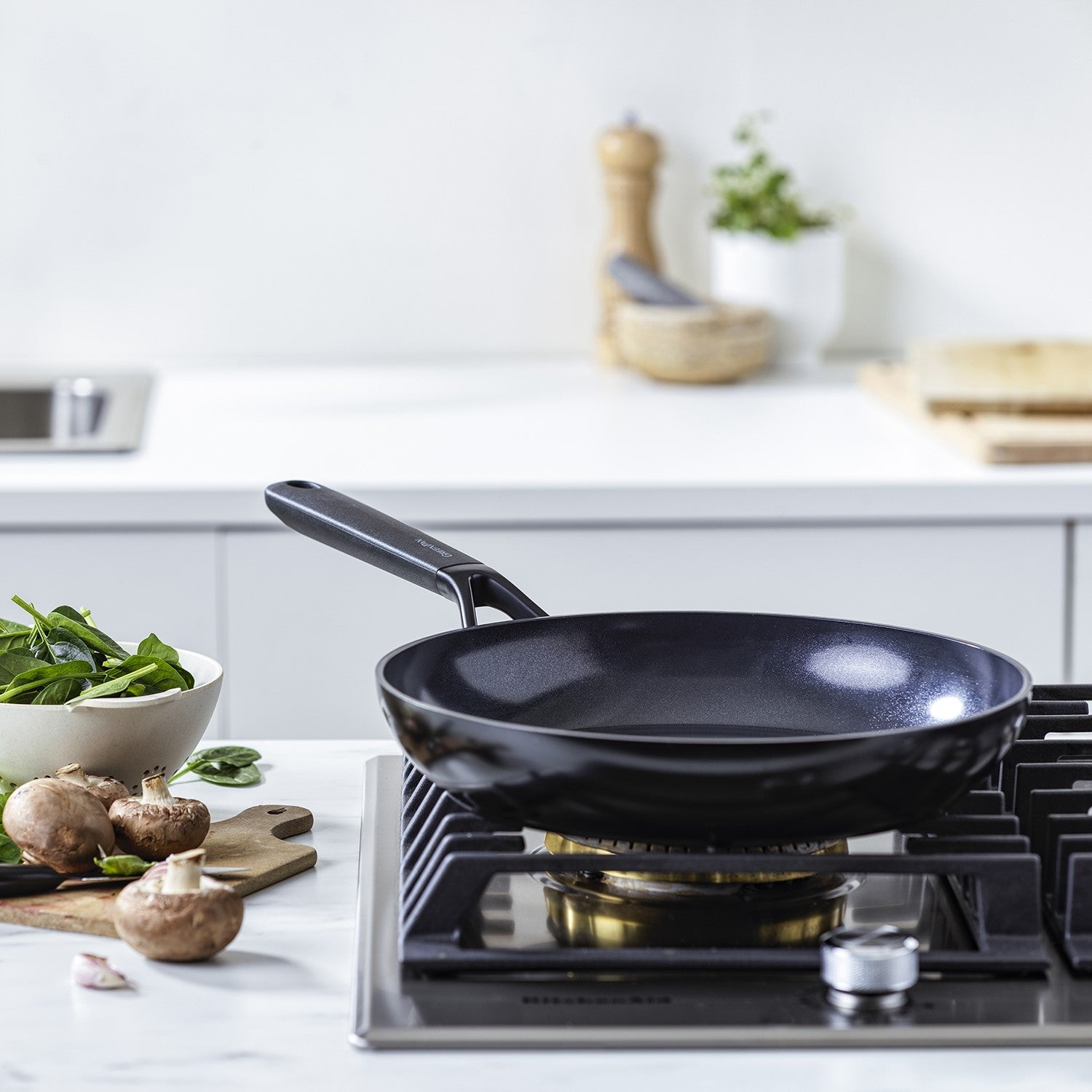 【トライアルモデル】スマートシェイプシリーズ フライパン 24cm IH/ガス火対応