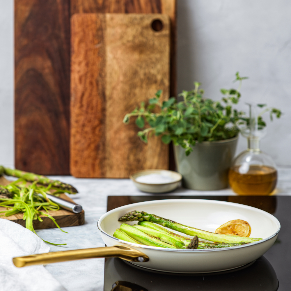 パドヴァ(クリームホワイト)フライパン26cm IH/ガス火対応