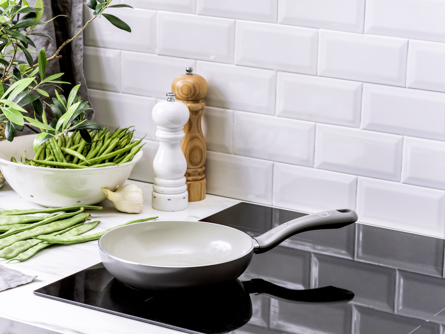 【スターターモデル】グリーンシェフ アースカラー フライパン 20cm クォーツグレー IH/ガス火対応