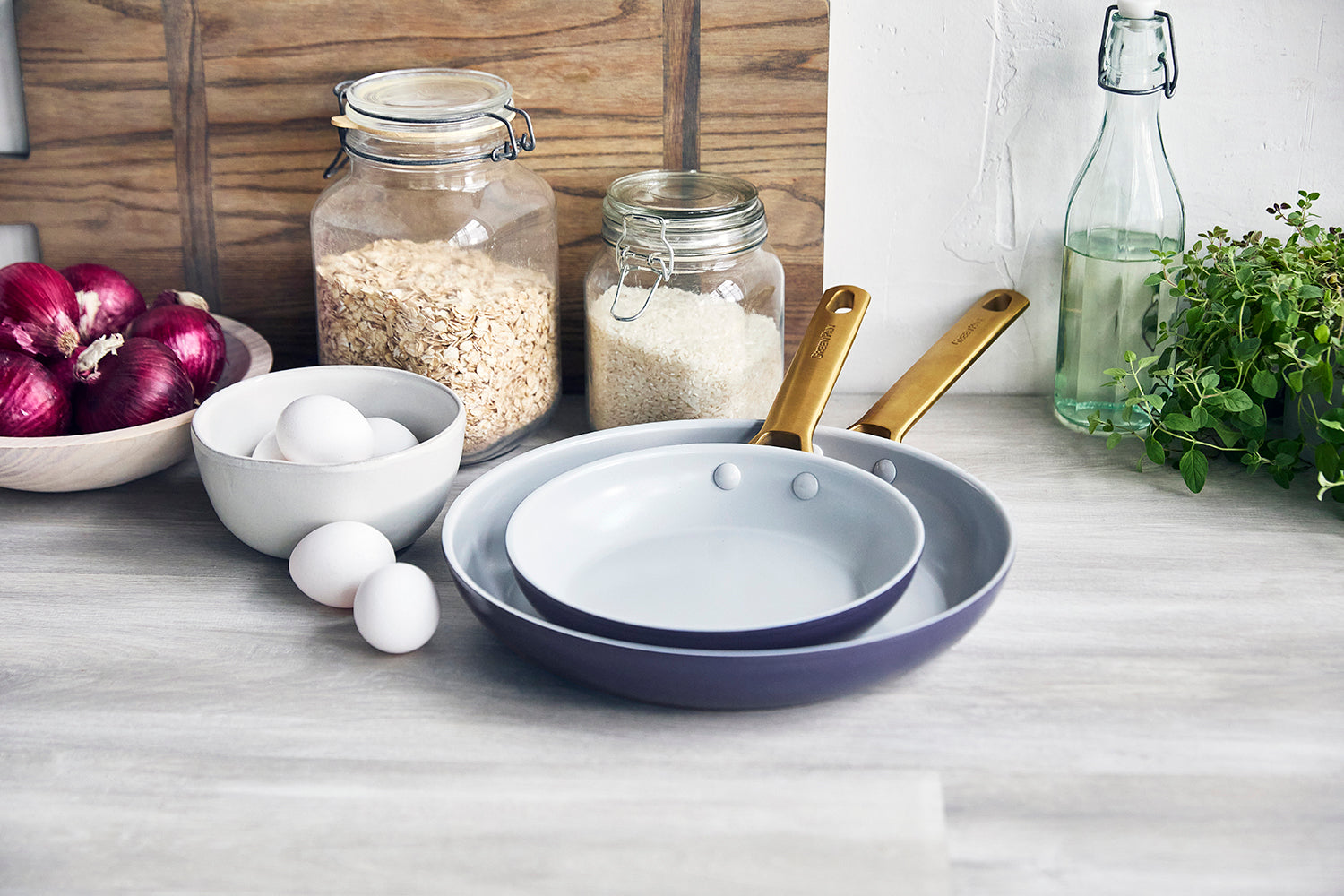 【在庫限り】パドヴァ(ダークブルー)フライパン20cm IH/ガス火対応