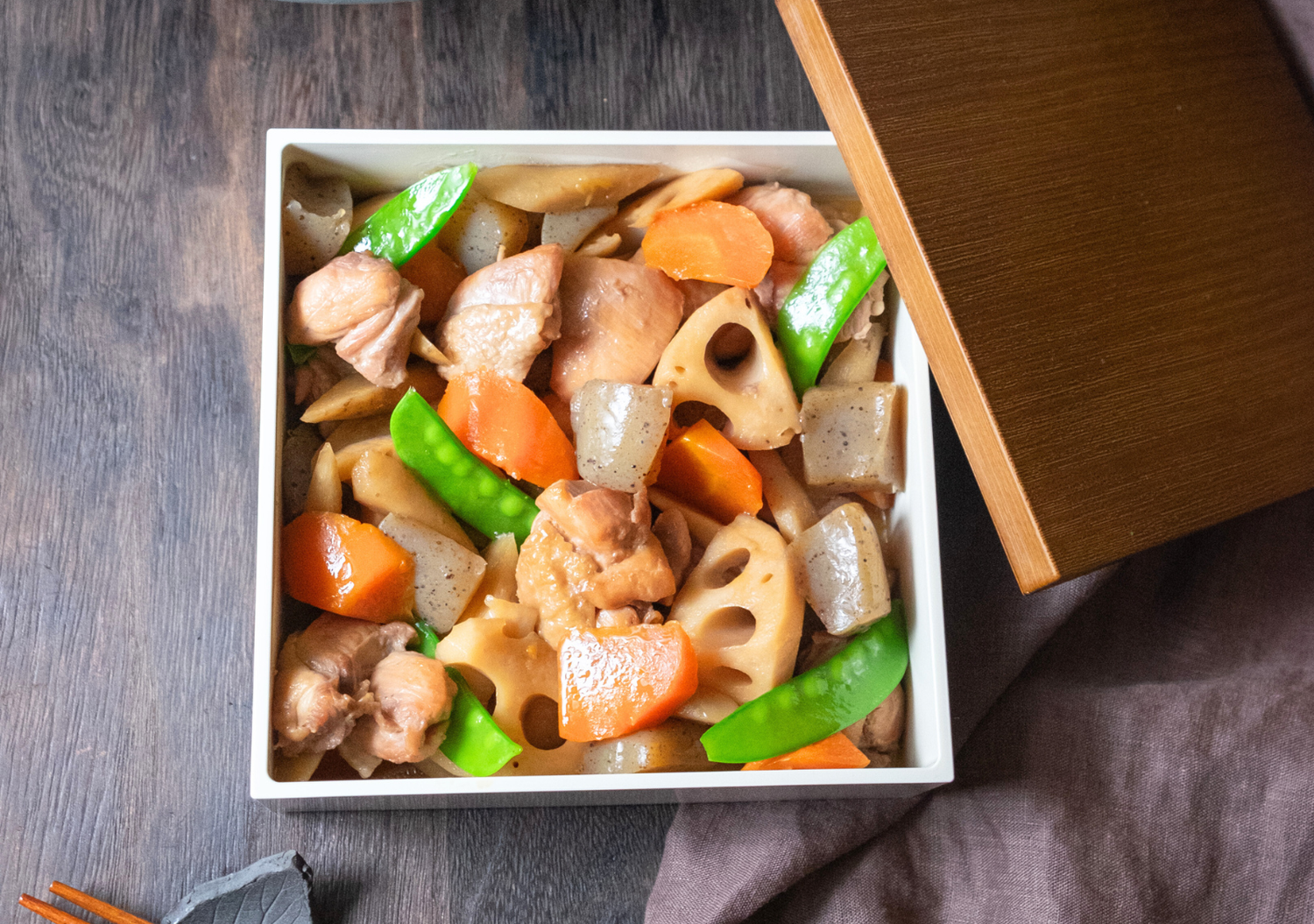 鶏肉ごろごろ筑前煮
