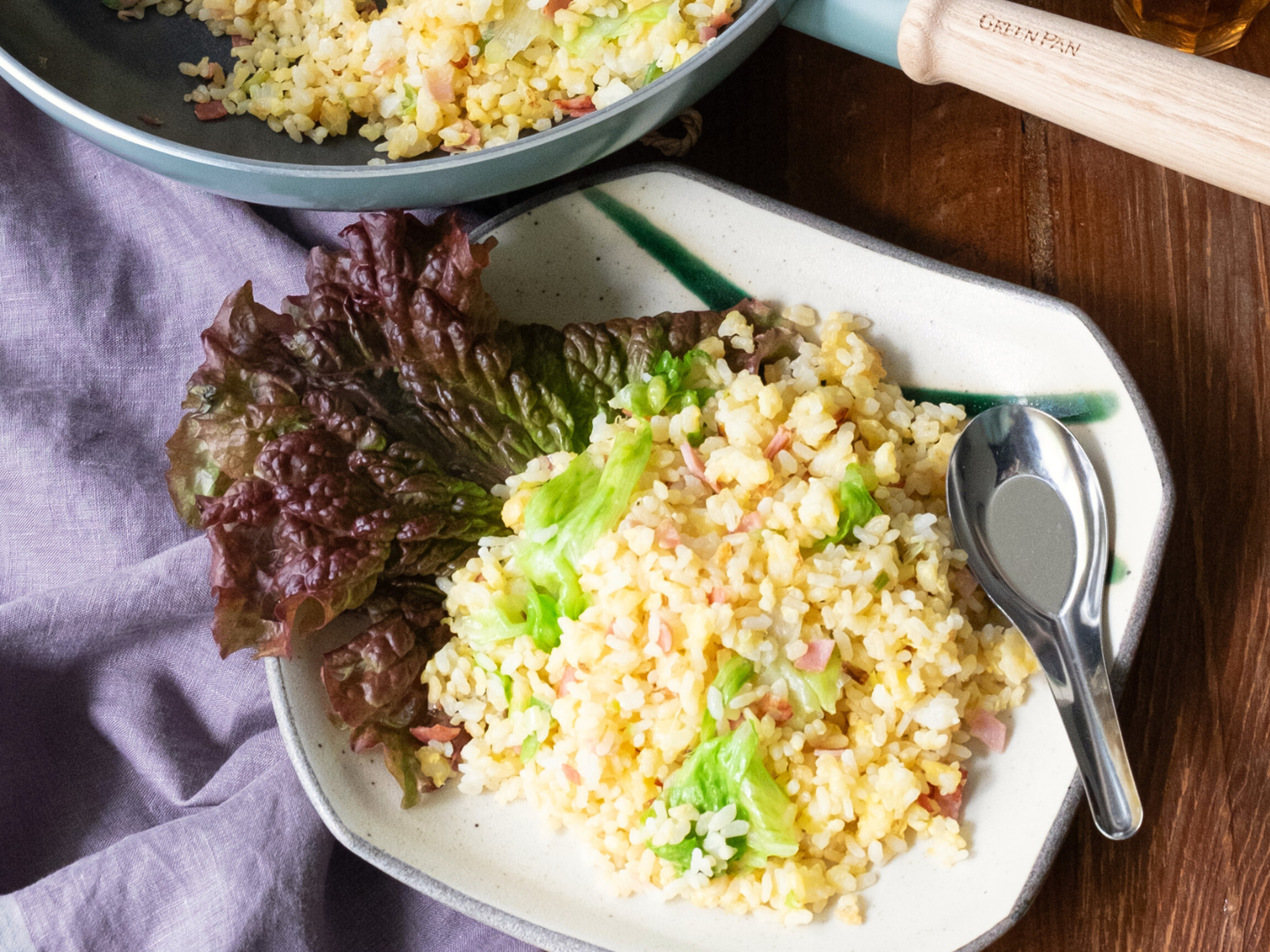 シャキシャキレタスのパラパラ炒飯