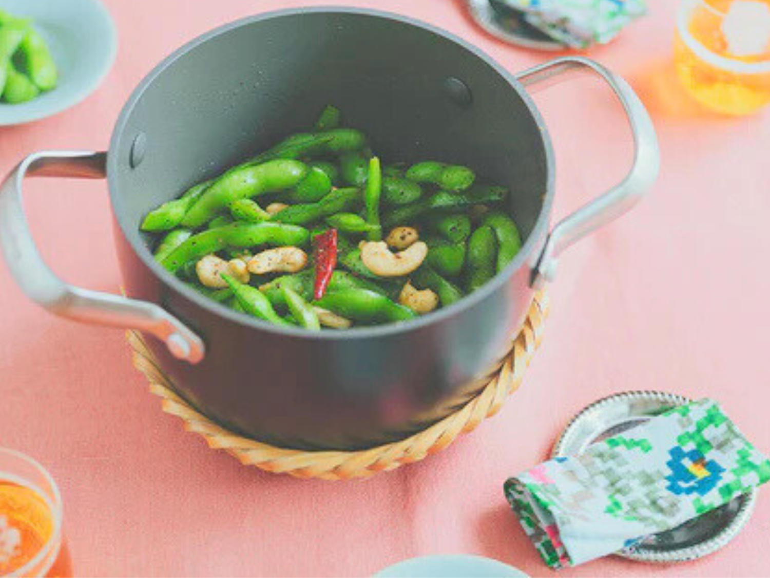 枝豆のエスニックガーリック炒め