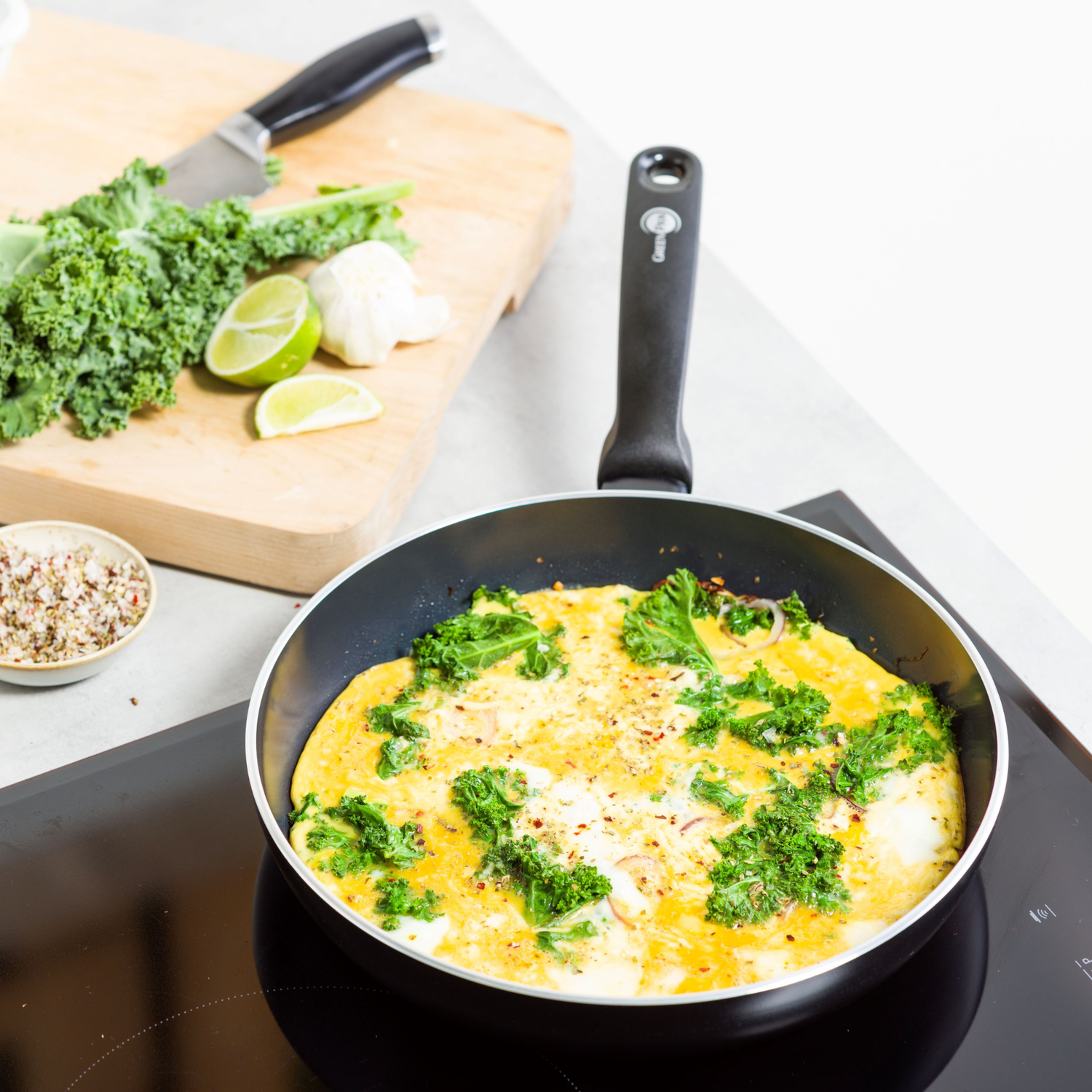 【新商品】トリノ フライパン  28cm　IH／ガス火対応