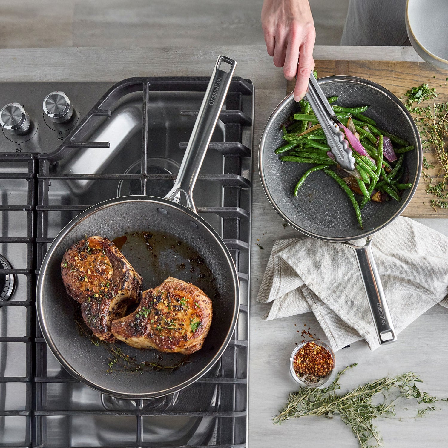 ※予約商品：12月中旬発送予定※【新商品】エーペックス フライパン　24cm