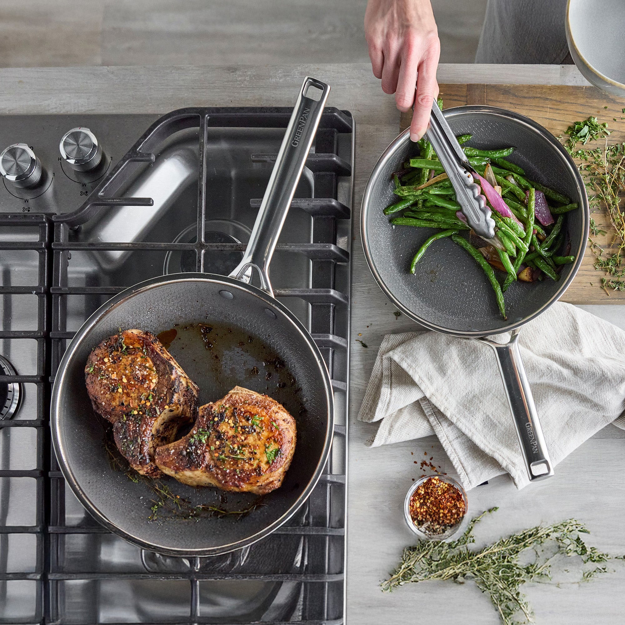 ※予約商品：12月中旬発送予定※【新商品】エーペックス フライパン　24cm