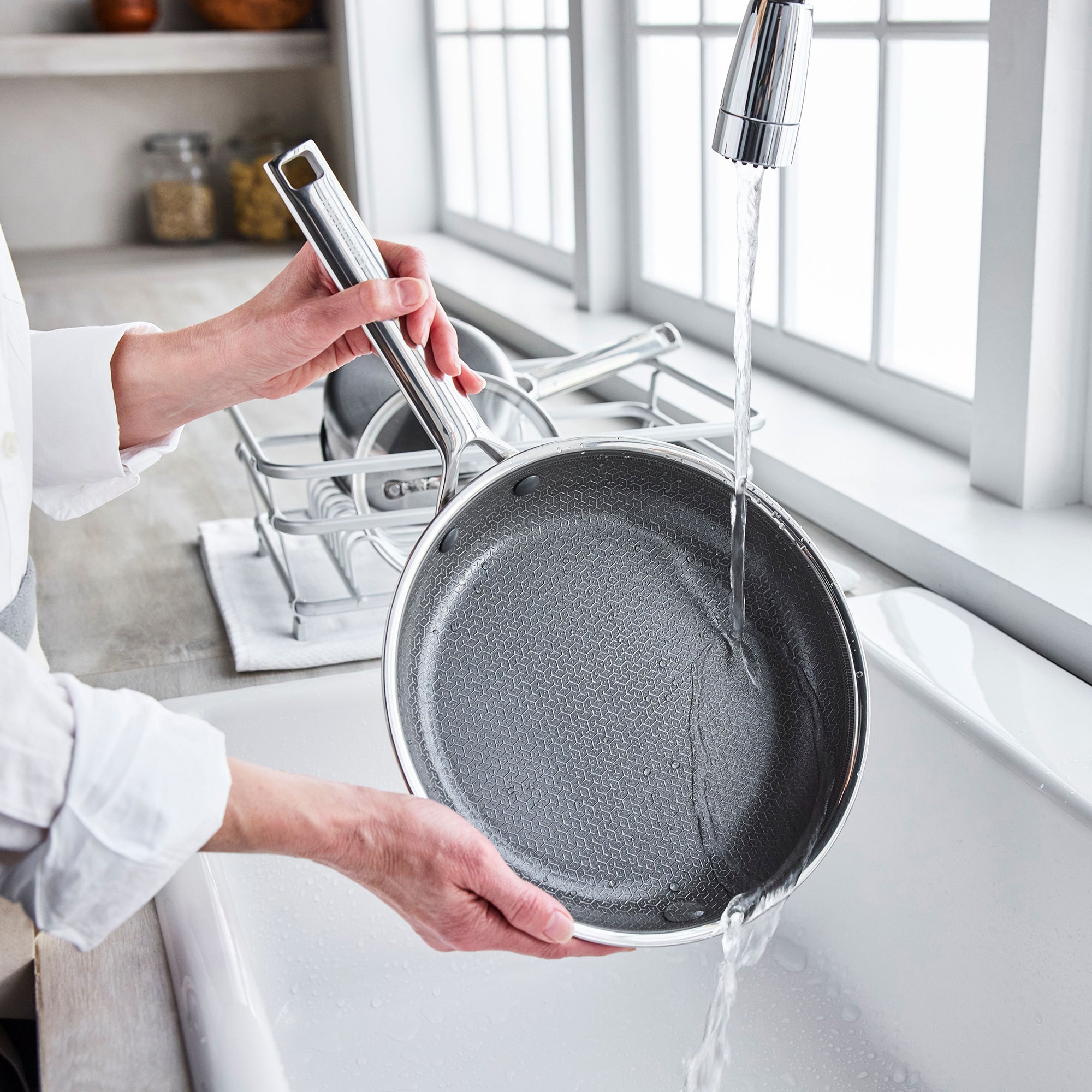 ※予約商品：12月中旬発送予定※【新商品】エーペックス フライパン　24cm