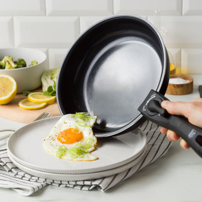 【新商品】【スターターモデル】グリーンシェフ イージースタック 4点セット フライパン20/26cm ソースパン16cm ハンドル　ガス火専用